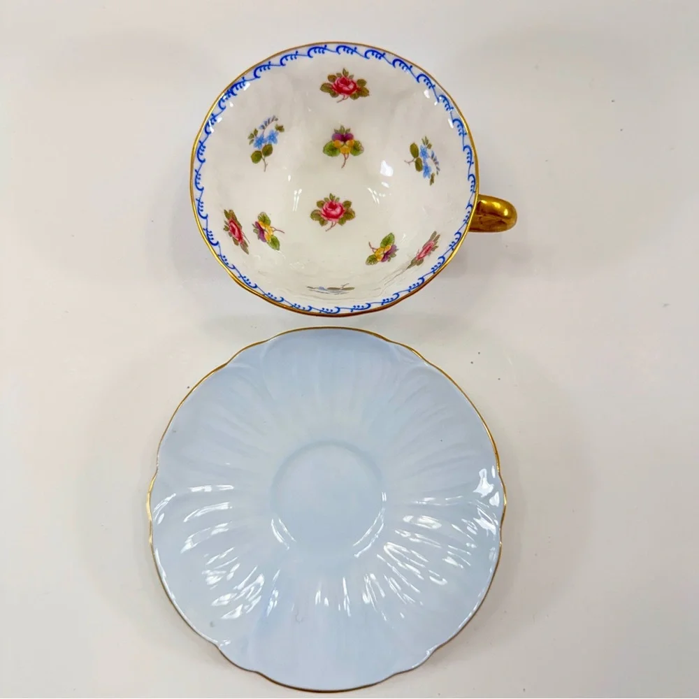 Shelley English Fine Bone, Oleander Shape Floral Blue‎ Teacup Cup & Saucer 13528